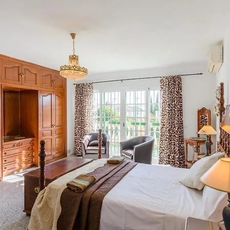 Laurel De By Ruralidays Villa