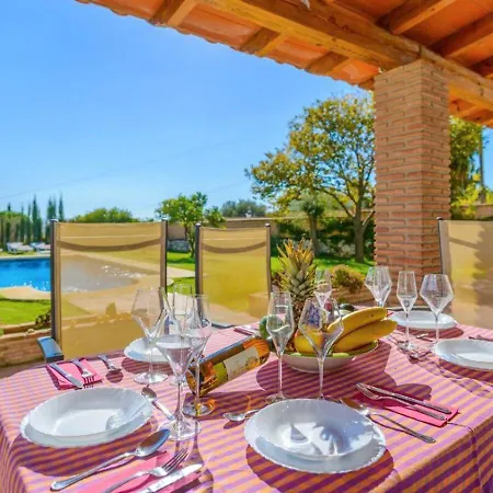 Villa Laurel De By Ruralidays *