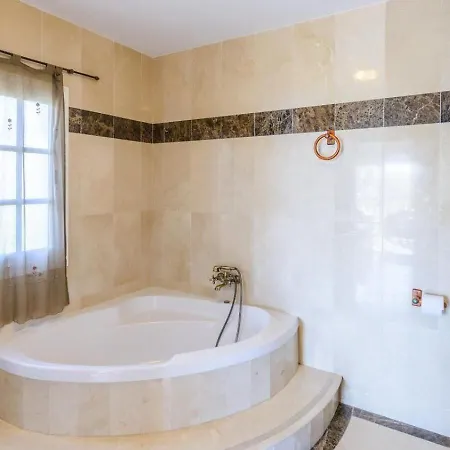 Villa Laurel De By Ruralidays Mijas