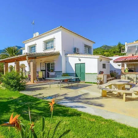 Laurel De By Ruralidays Villa *